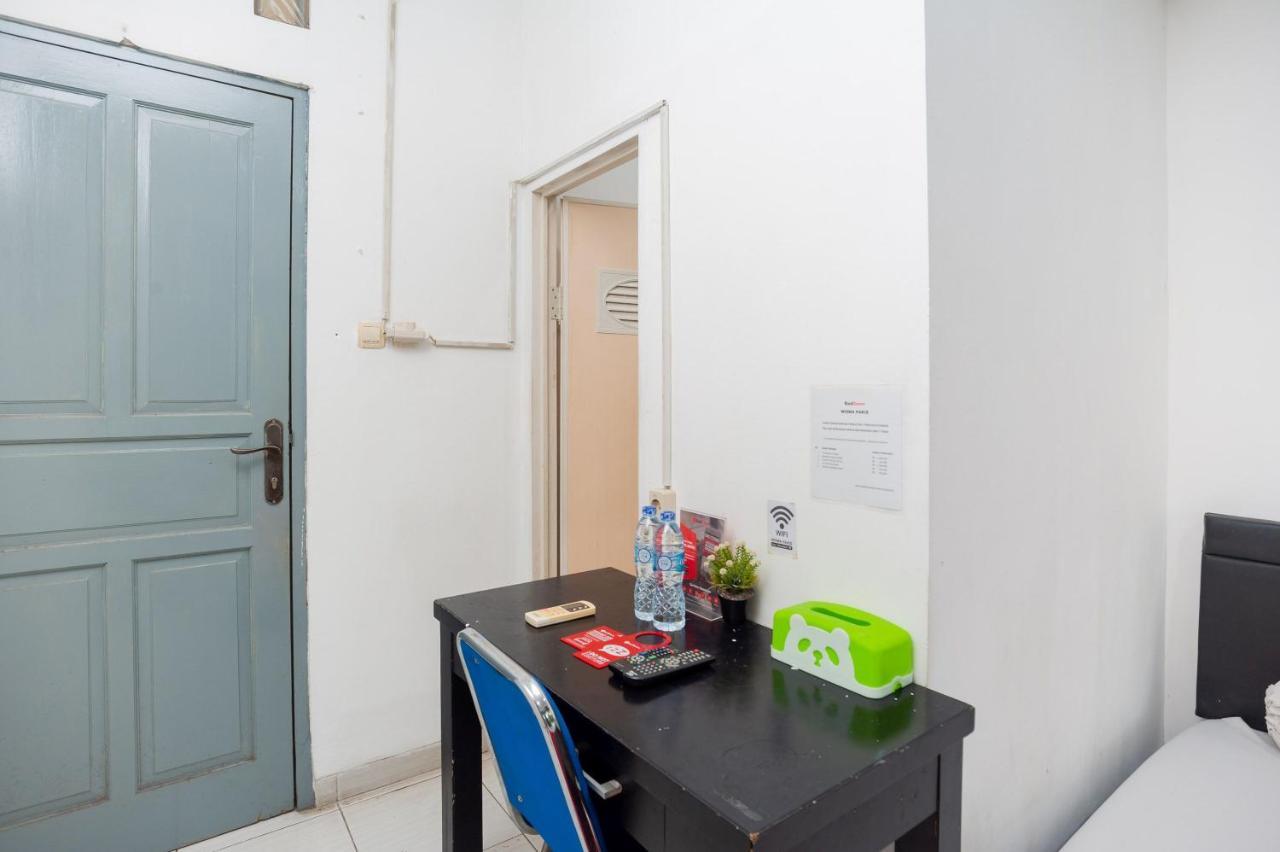 Reddoorz Syariah Near Grand Galaxy Park Ξενοδοχείο Ceger Εξωτερικό φωτογραφία